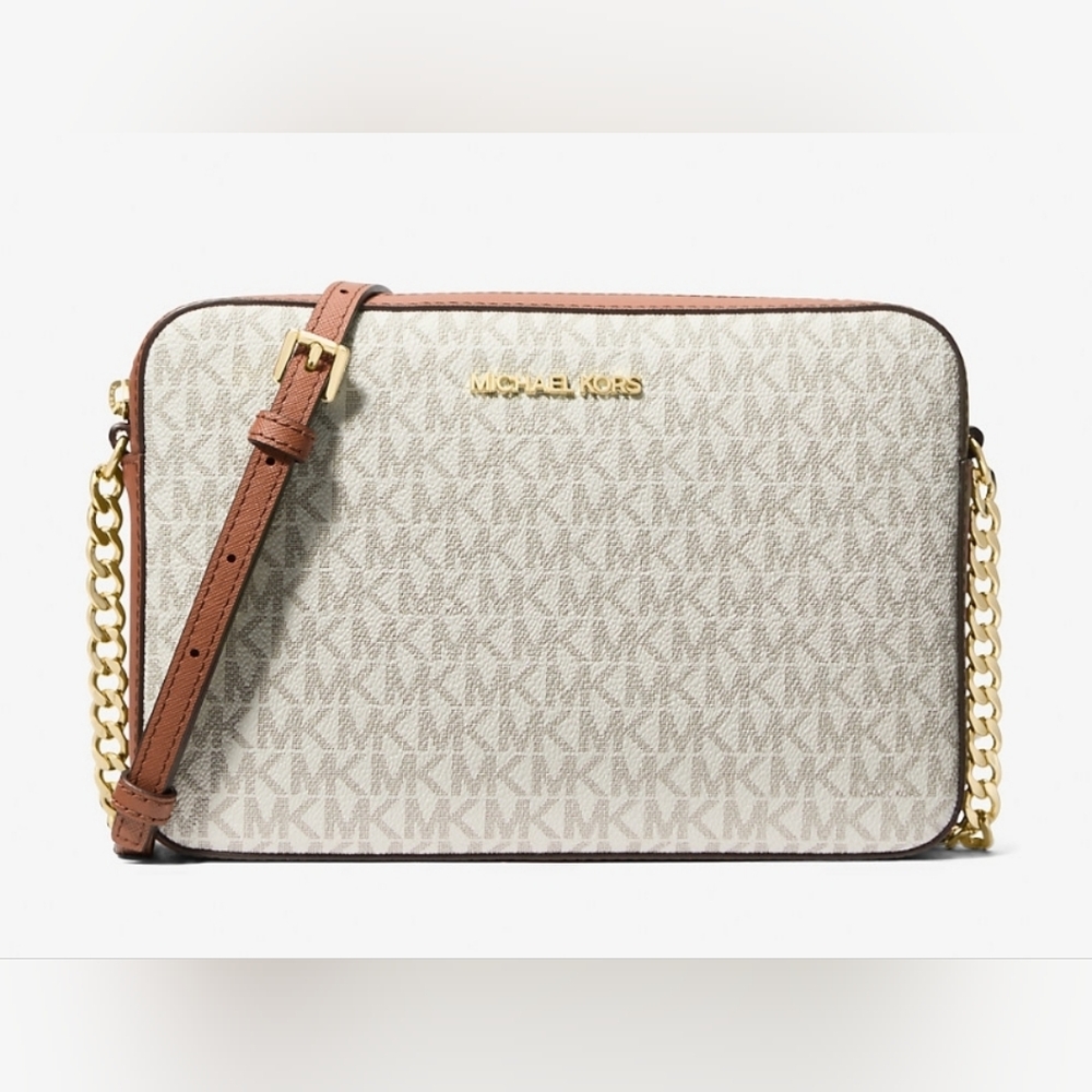 Micheal Kors crossbody bag